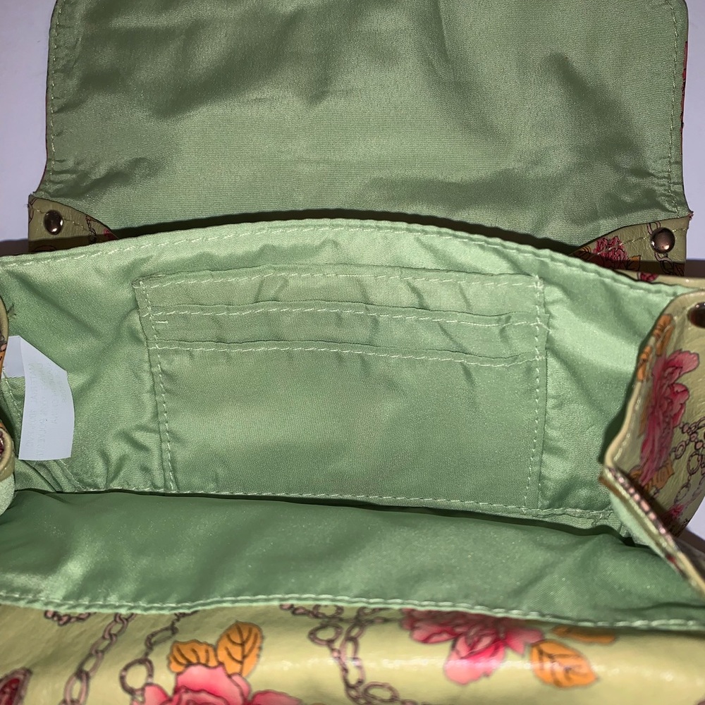 Lulu’s Wallet - Picture 6 of 8